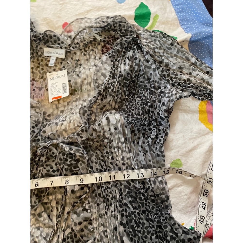 NWT Y2k Womens Grey Black Animal Print Plisse Tie Front Ruffle Cardigan M - Picture 6 of 7